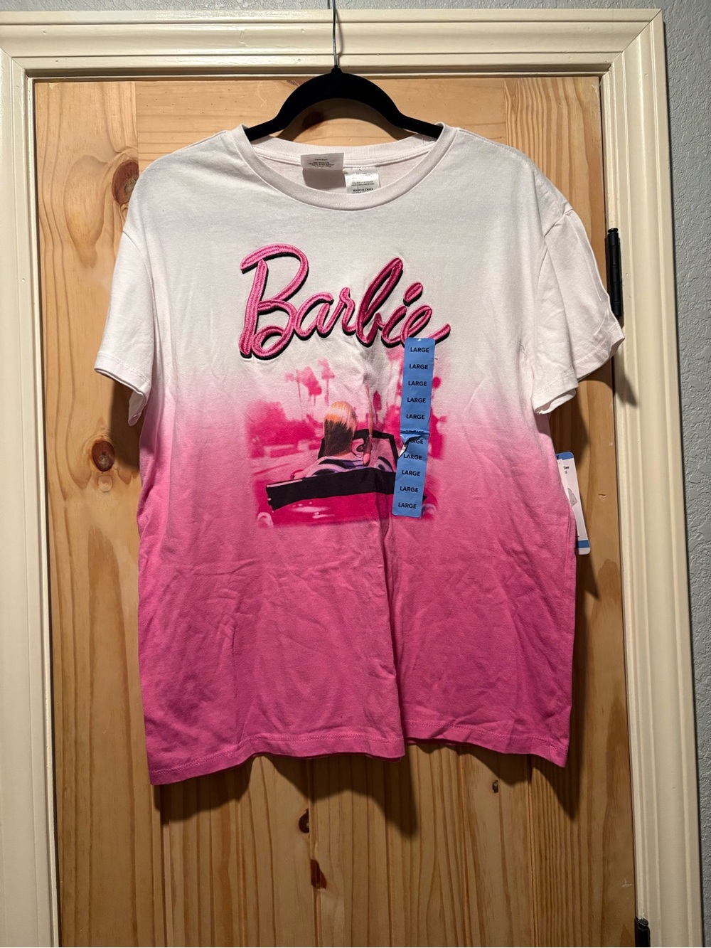 Barbie Womens Pink Ombre Graphic Tee Size Large NWT